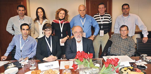 משתתפי הפאנל / צלם: איל יצהר